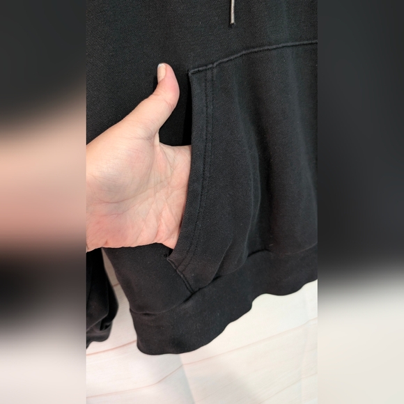 Guc Adidas Black Hoodie Size Small - Picture 3 of 7